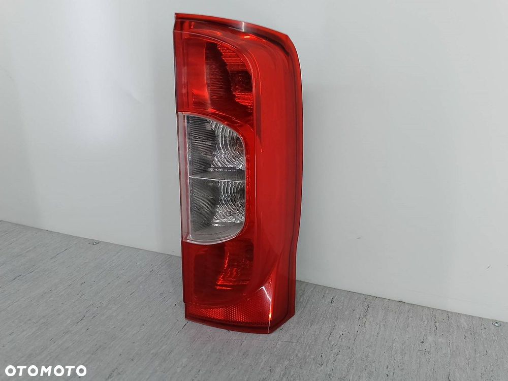 LAMPA TYLNA PRAWA PEUGEOT BIPPER 11-B829 - 6