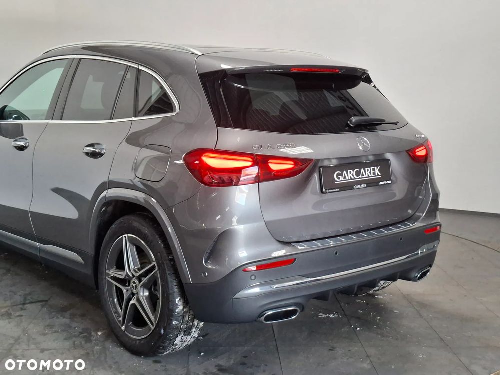 Mercedes-Benz GLA 220 mHEV 4-Matic AMG Line 8G-DCT - 5