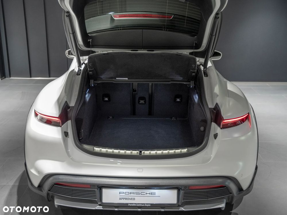 Porsche Taycan 4S - 20