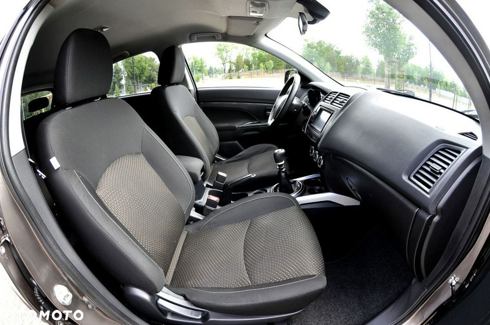 Mitsubishi ASX 1.8 DI-D 2WD Invite - 9