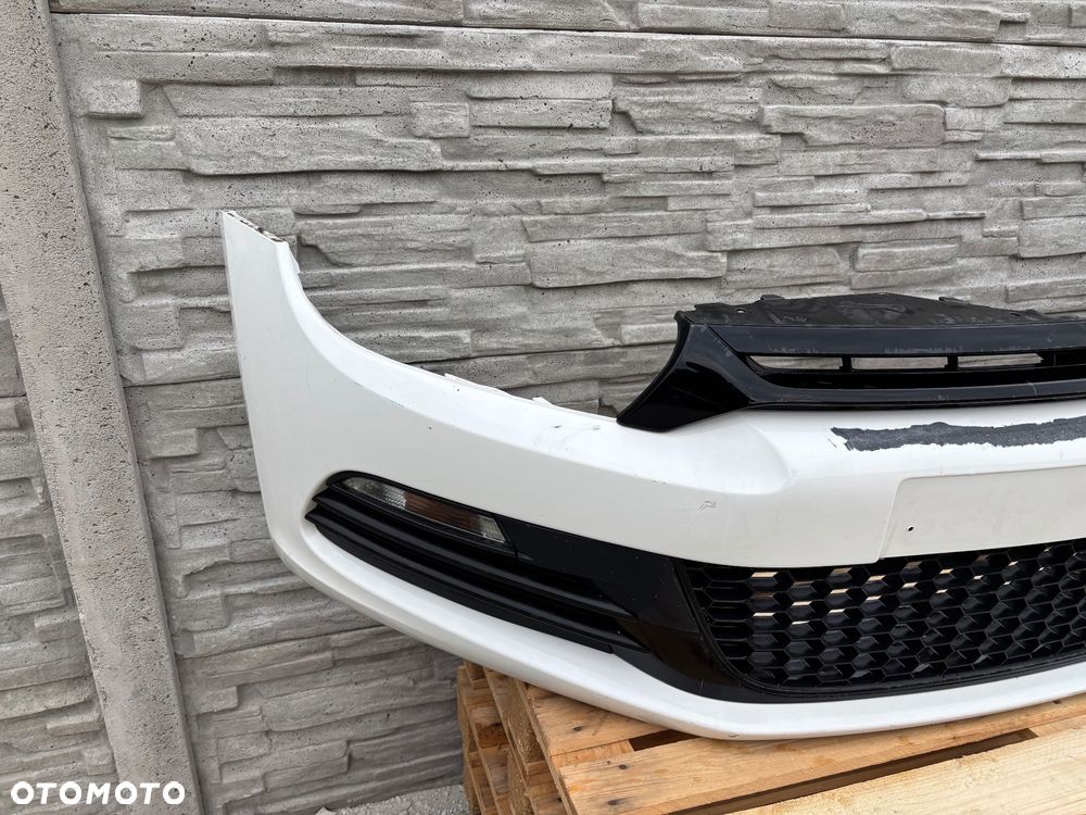VW Scirocco 1K8 zderzak przedni - 3