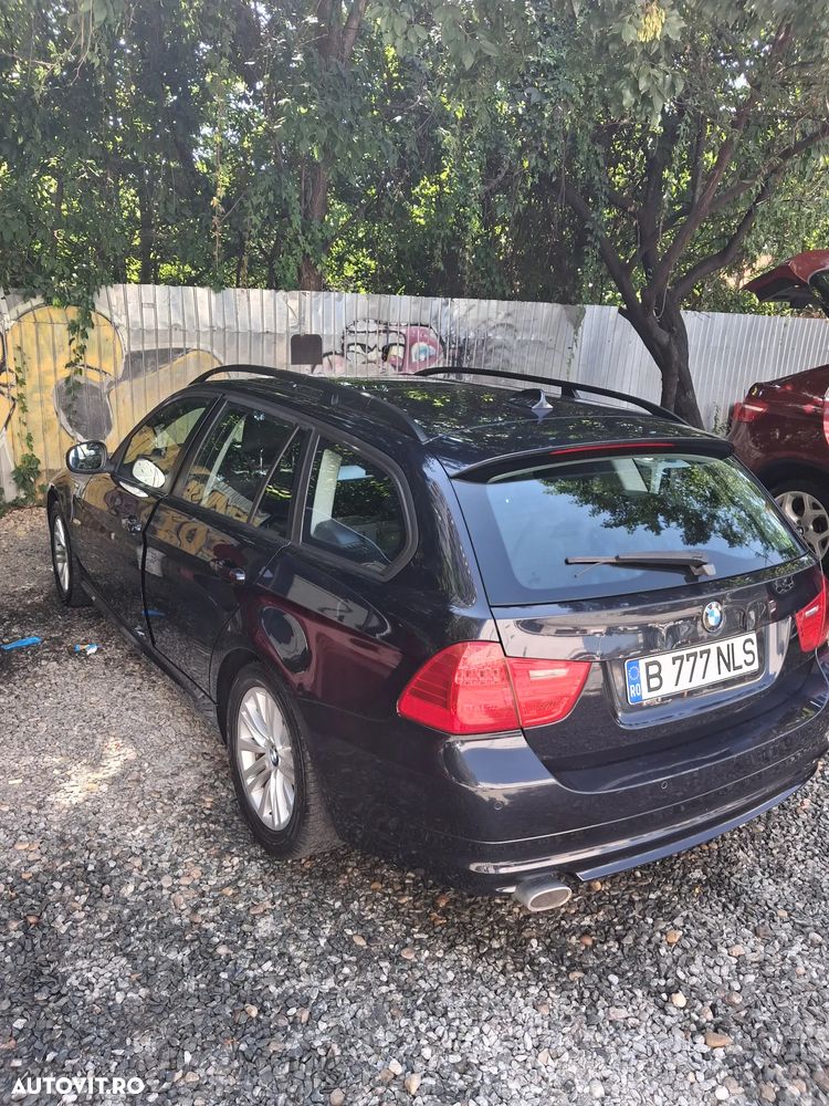 BMW Seria 3 320d - 5
