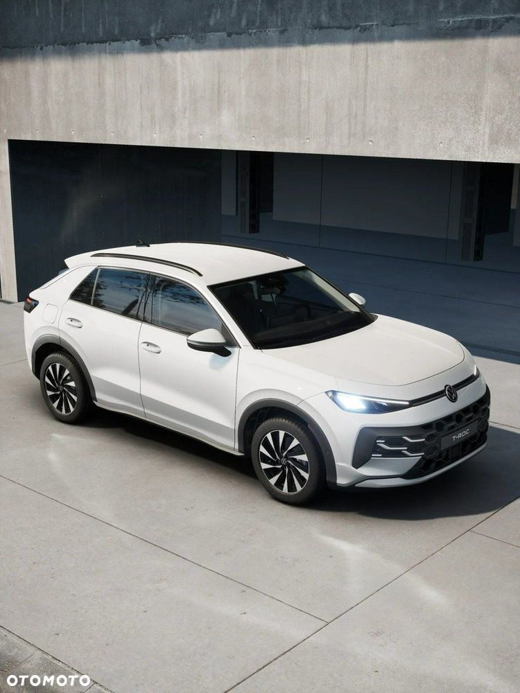 Volkswagen T-Roc - 12