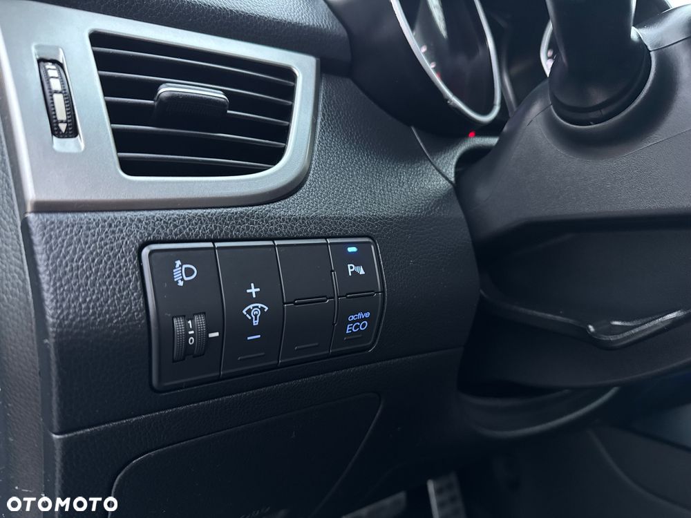 Hyundai i30 1.6 Automatik Style - 26