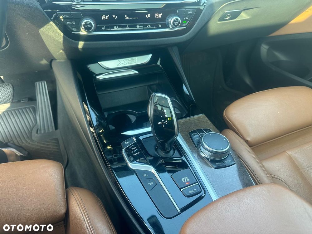 BMW X3 xDrive30i xLine - 16