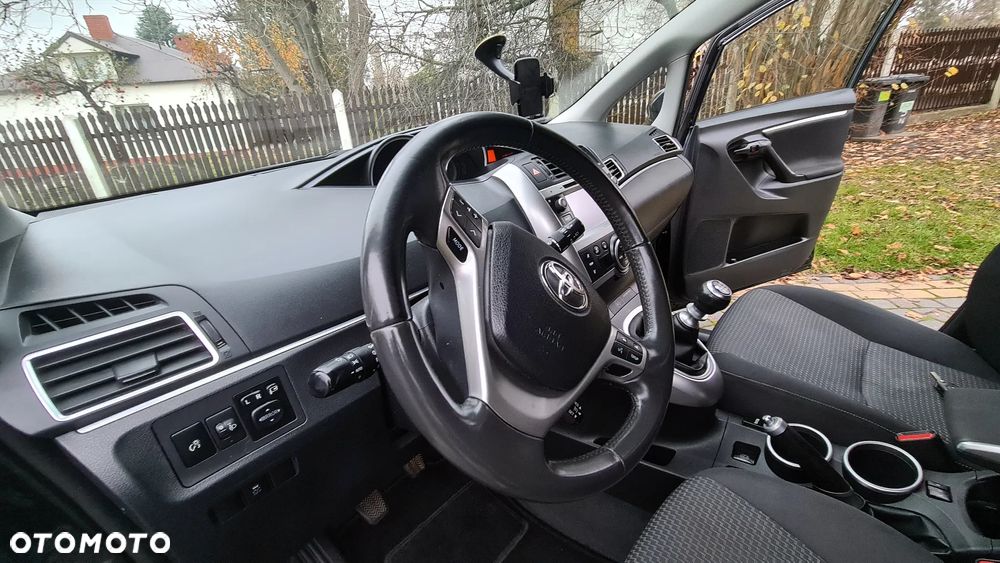 Toyota Verso 1.6 D-4D Active - 6