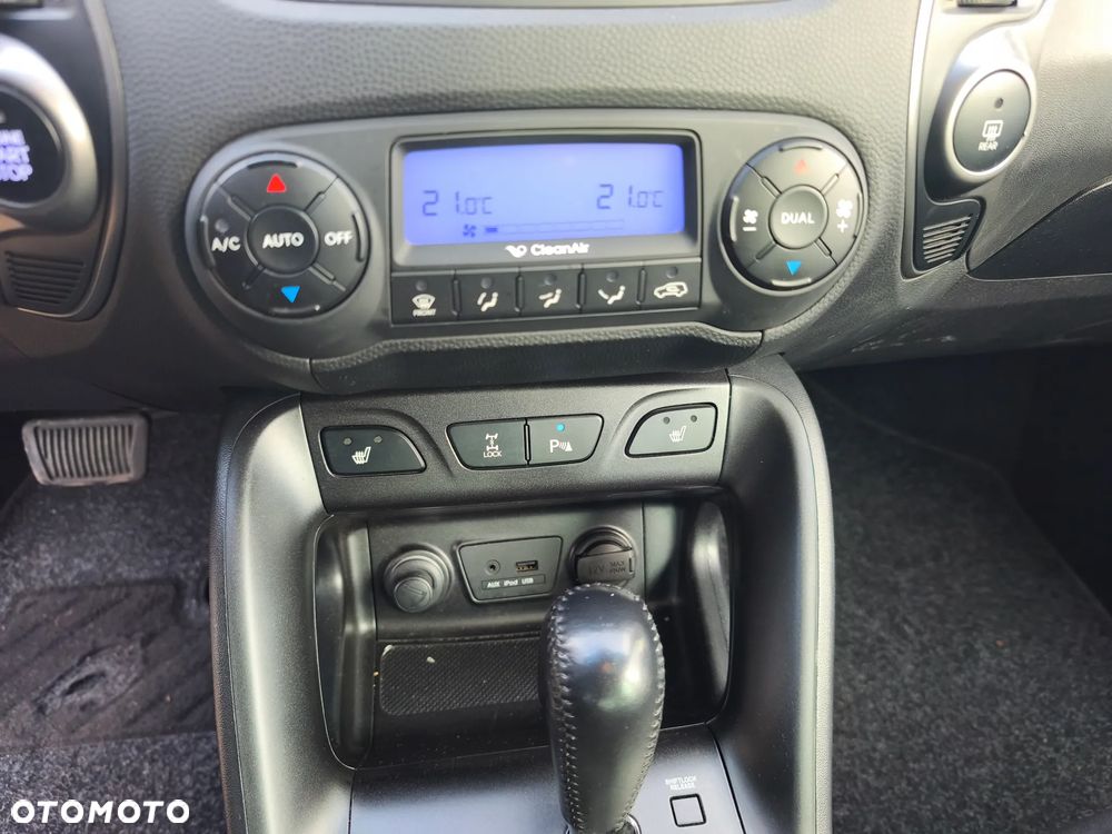 Hyundai ix35 2.0 CRDi 4WD Automatik Premium - 18