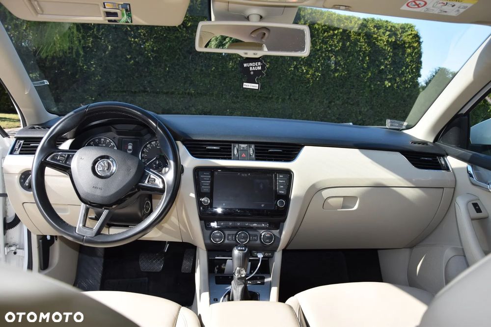 Skoda Octavia 2.0 TDI 4x4 Elegance DSG - 14