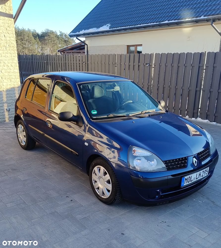 Renault Clio 1.2 16V Confort Authentique - 1