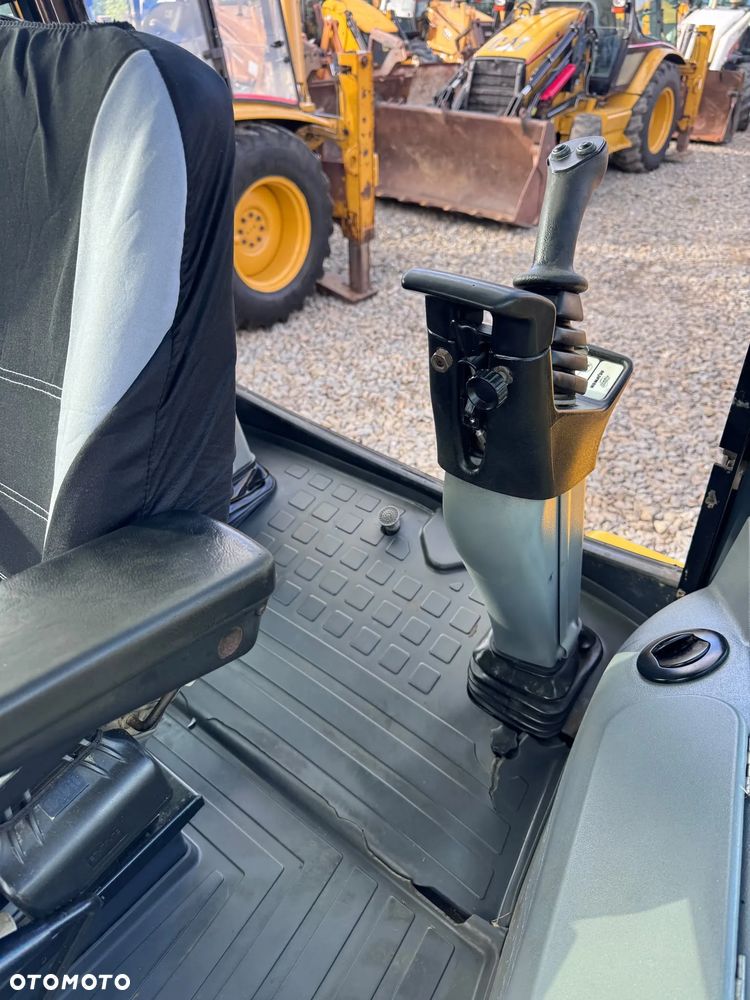 Komatsu WB97R-5* KOPARKO ŁADOWARKA KOMATSU WB97R*LEASING* ZAMIANA* SKUP* JOYSTICK** JOYSTICK** - 10