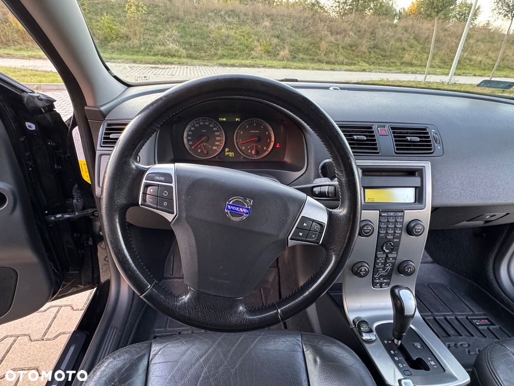 Volvo V50 - 24