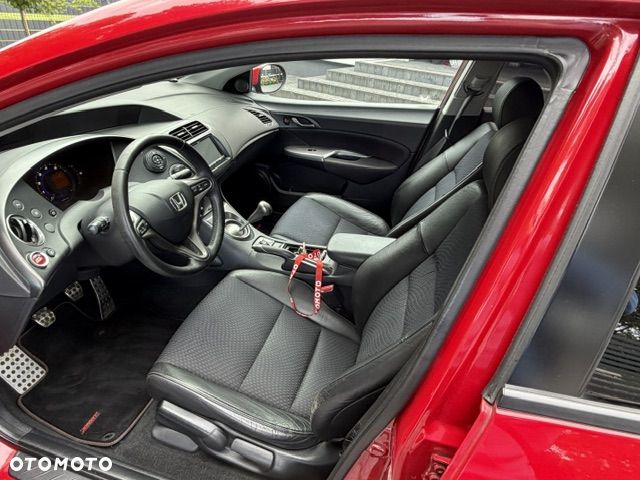 Honda Civic 1.8 Executive NAVI - 8
