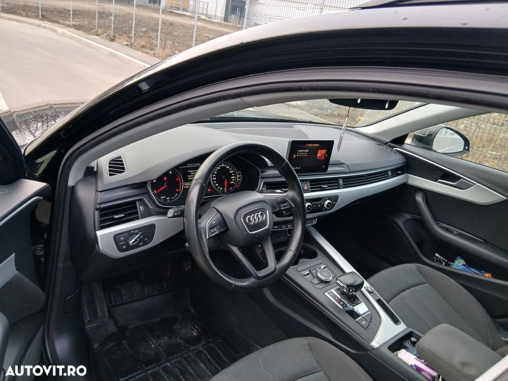 Audi A4 Avant 2.0 TDI ultra S tronic Sport - 5