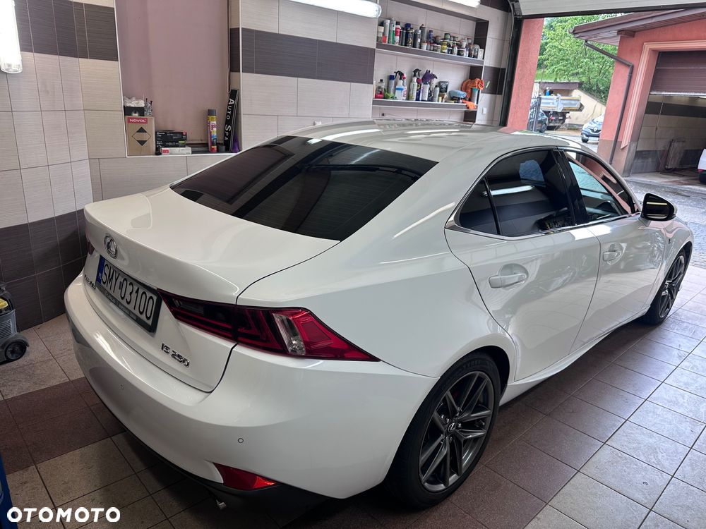 Lexus IS 250 F Sport - 7