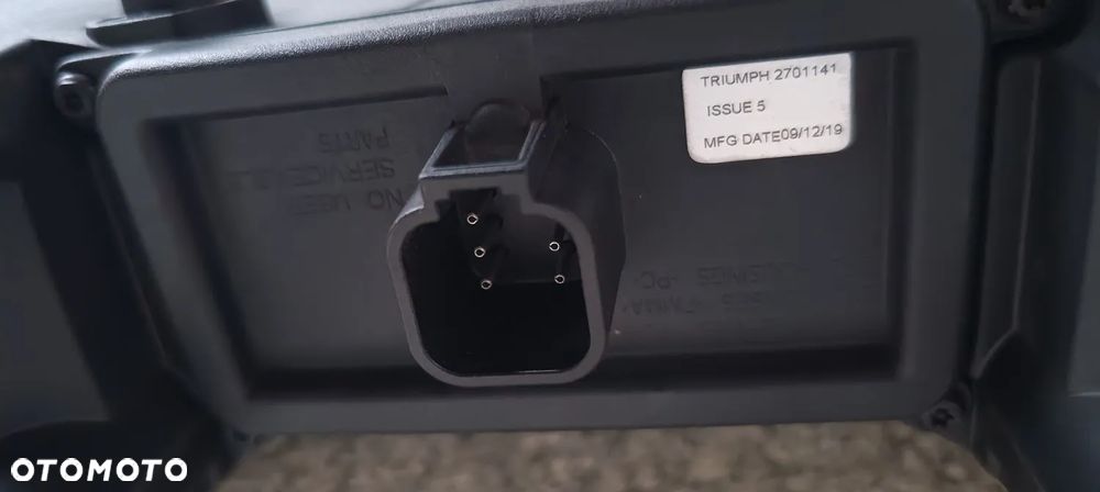 TRIUMPH STREET TRIPLE 765 RS  LICZNIK ZEGARY LAMPA REFLEKTOR - 28