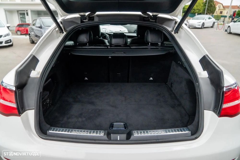 Mercedes-Benz GLC 250 d Coupé AMG Line 4-Matic - 36