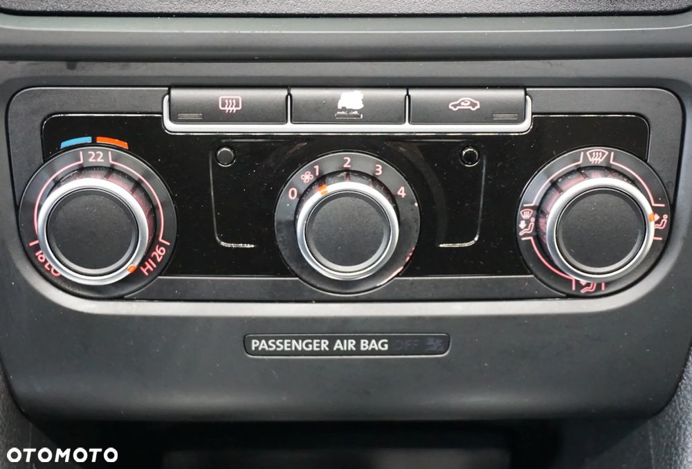 Volkswagen Golf 1.6 TDI DPF DSG Comfortline - 36