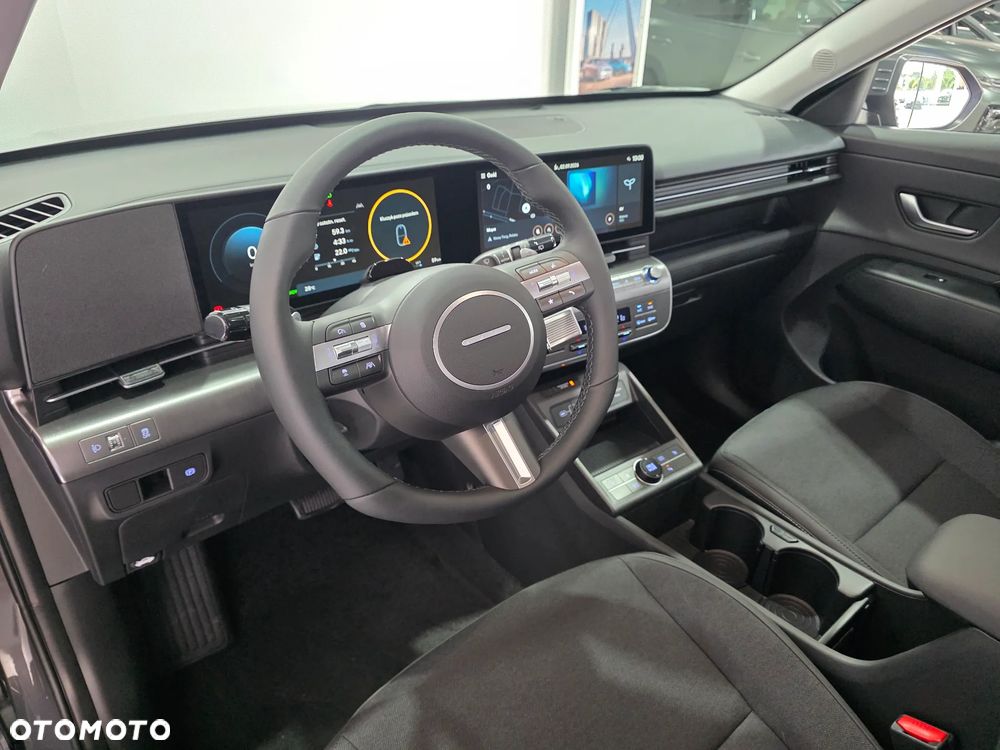 Hyundai Kona 64kWh Executive - 7