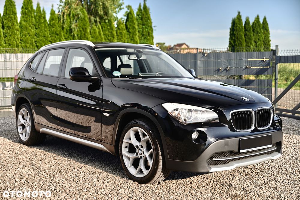 BMW X1 xDrive18d xLine - 13
