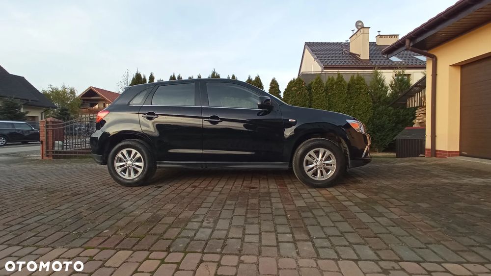Mitsubishi ASX 1.6 Black Edition - 8