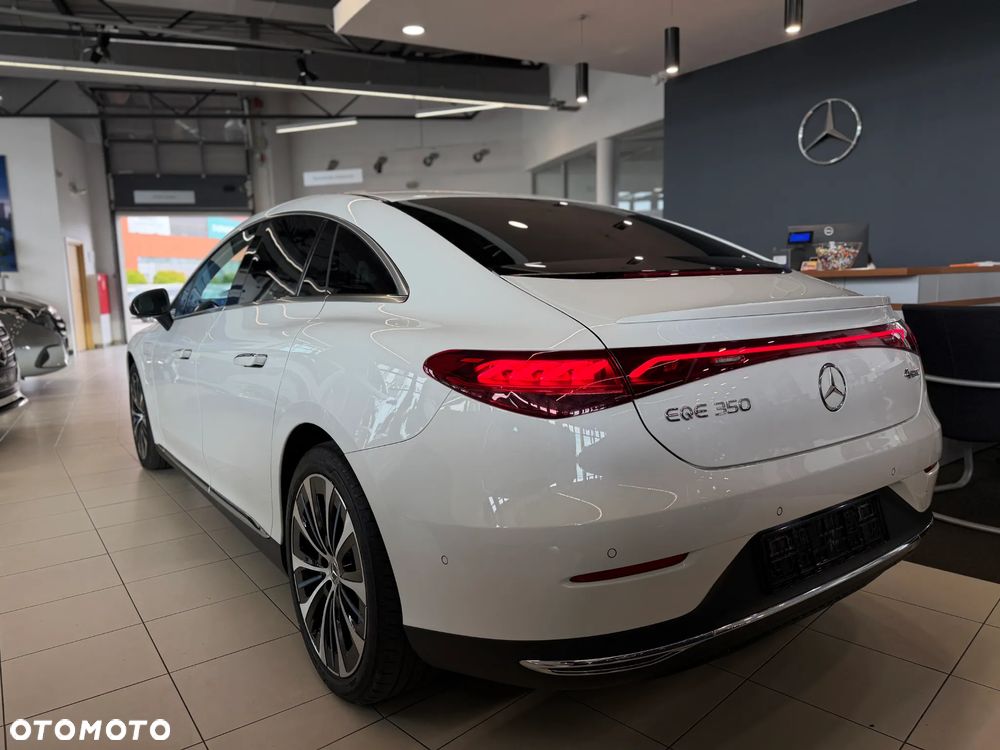 Mercedes-Benz EQE 350 89kWh 4-Matic Electric Art - 12