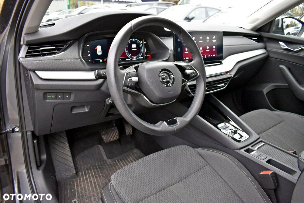 Skoda Octavia 2.0 TDI Style DSG - 10