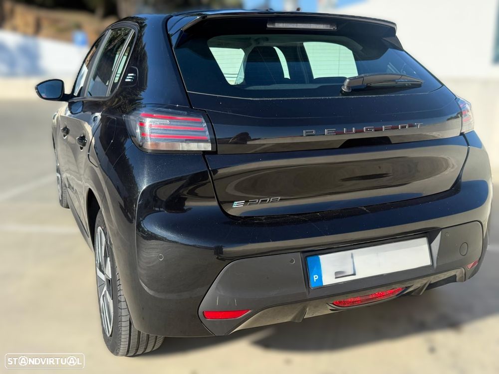 Peugeot e-208 50 kWh Active Pack - 23