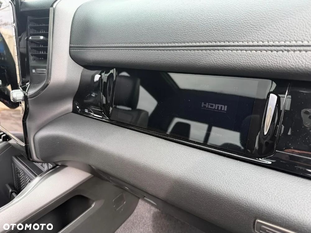 Dodge RAM 5.7 4x4 - 16