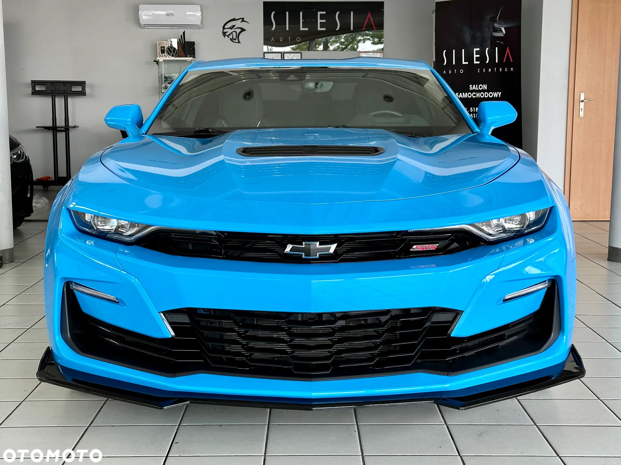 Chevrolet Camaro - 2