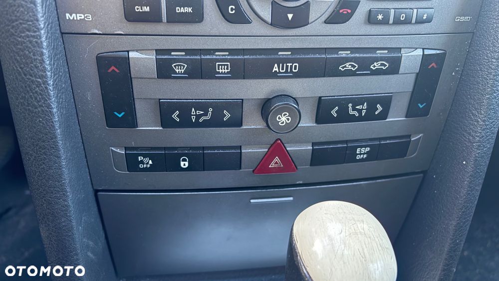 Peugeot 407 2.0 HDI SV Executive EU4 - 12