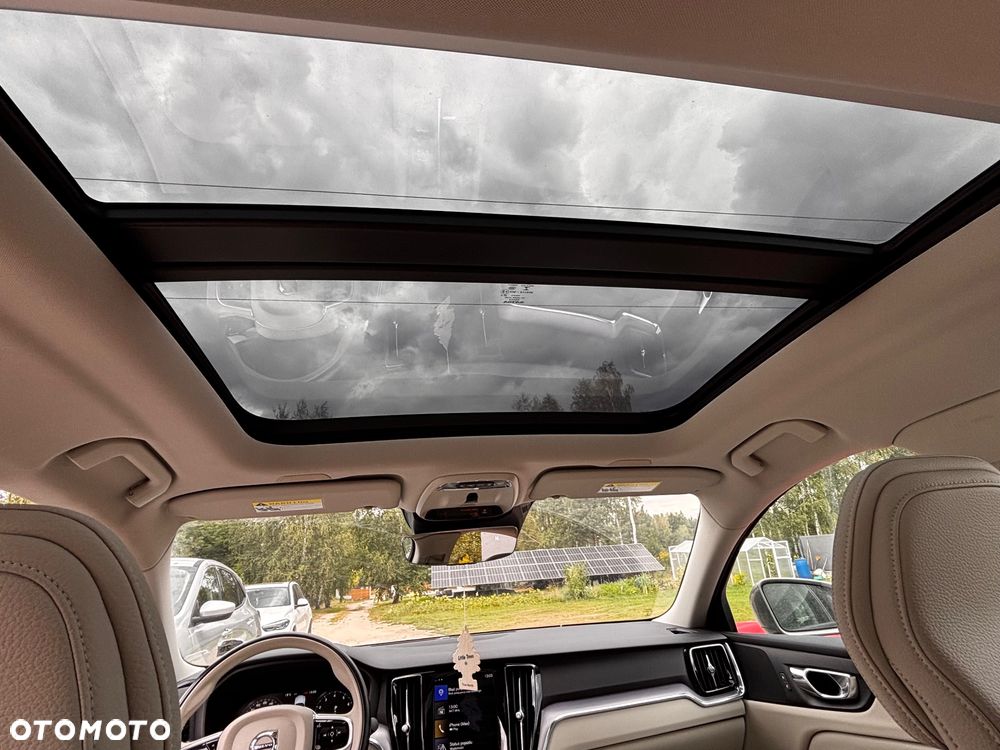 Volvo S60 T6 AWD Momentum Pro - 27