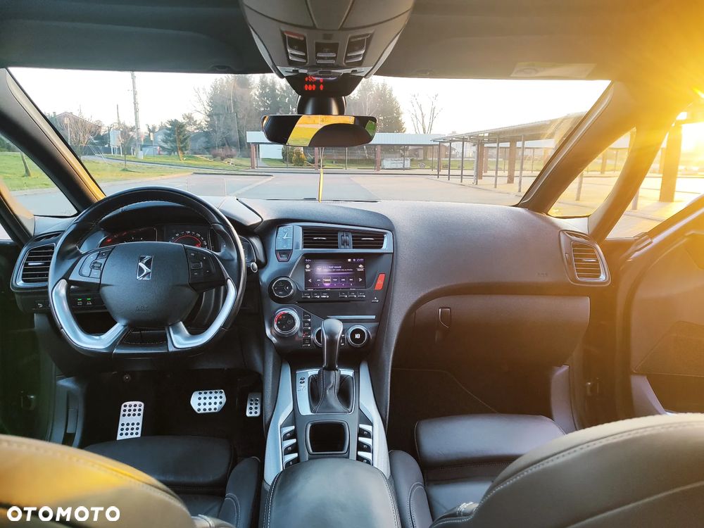 DS Automobiles DS 5 - 18