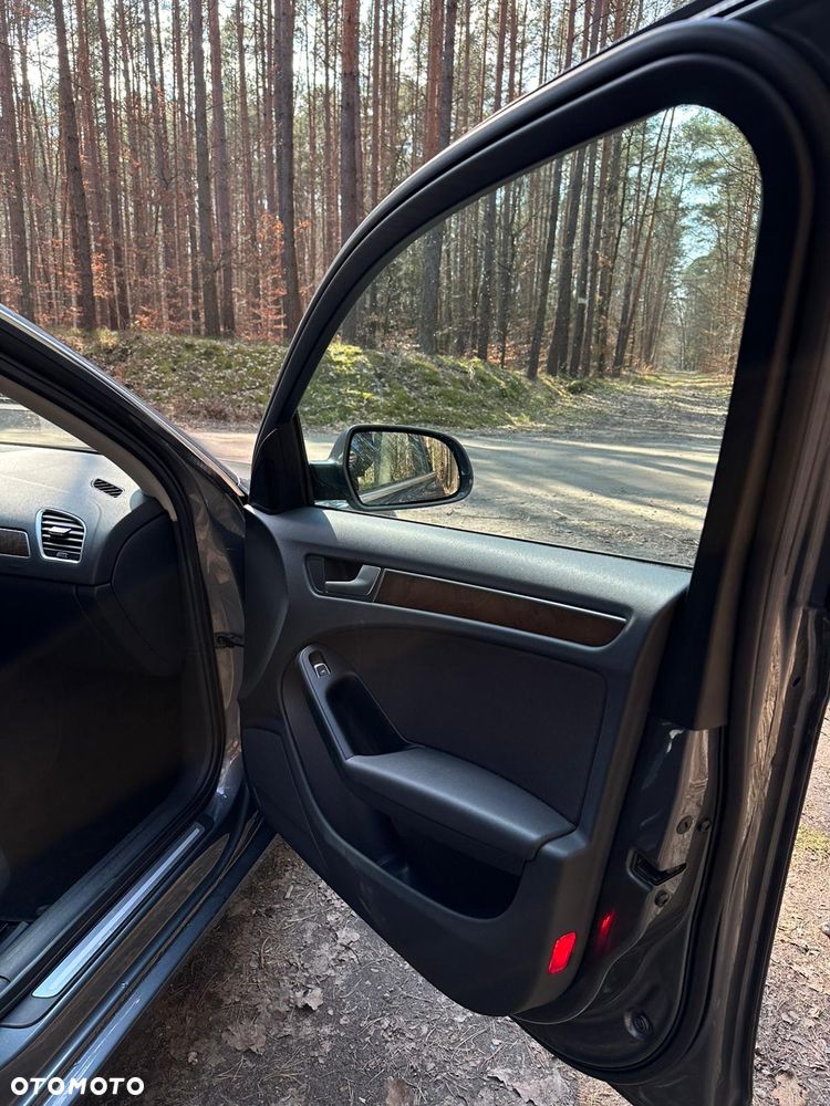 Audi A4 Avant 2.0 TDI DPF Ambiente - 16