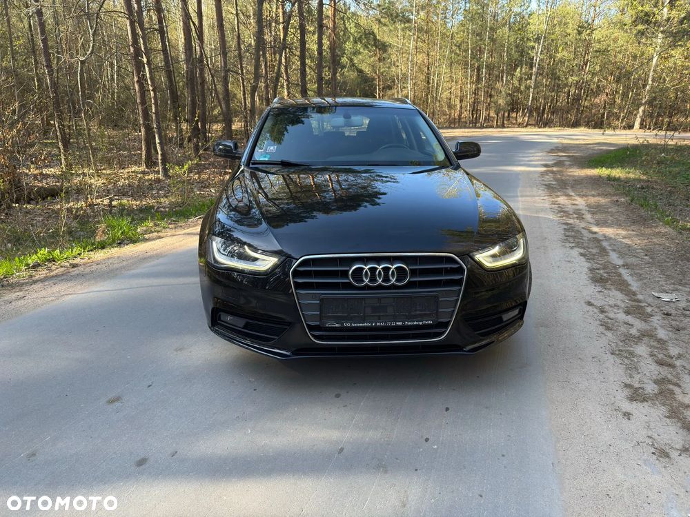 Audi A4 Avant 2.0 TDI DPF Ambiente - 1