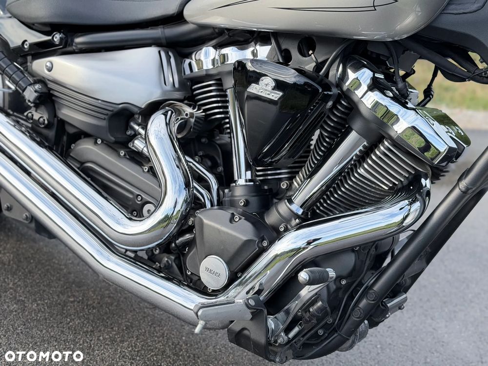Yamaha Raider - 19