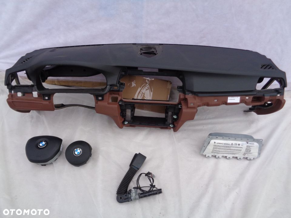 BMW F10 F11 ZIMTBRAU DESKA AIRBAG PASY KOMPLET - 1
