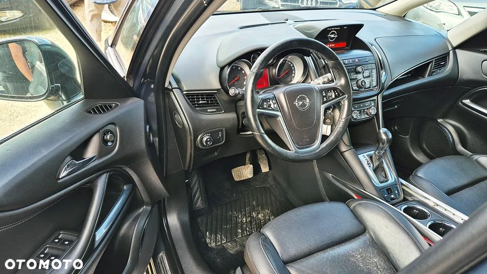Opel Zafira 1.4 T Cosmo EU6 - 29