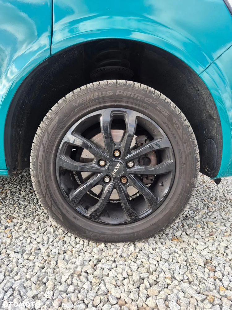 Volkswagen Caravelle - 6