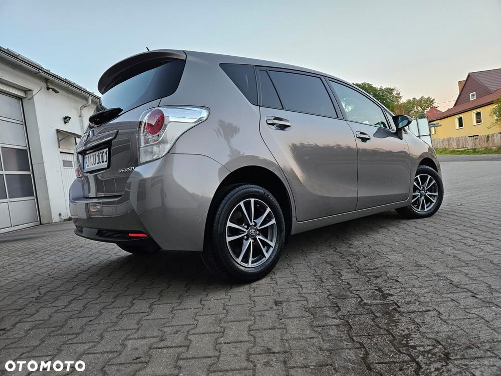 Toyota Verso 1.6 D-4D 5-Sitzer Start/Stop Edition S+ - 10