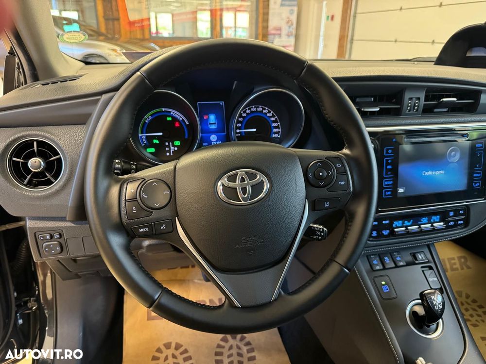 Toyota Auris 1.8 VVT-i Hybrid Automatik Touring Sports Team Deutschland - 23