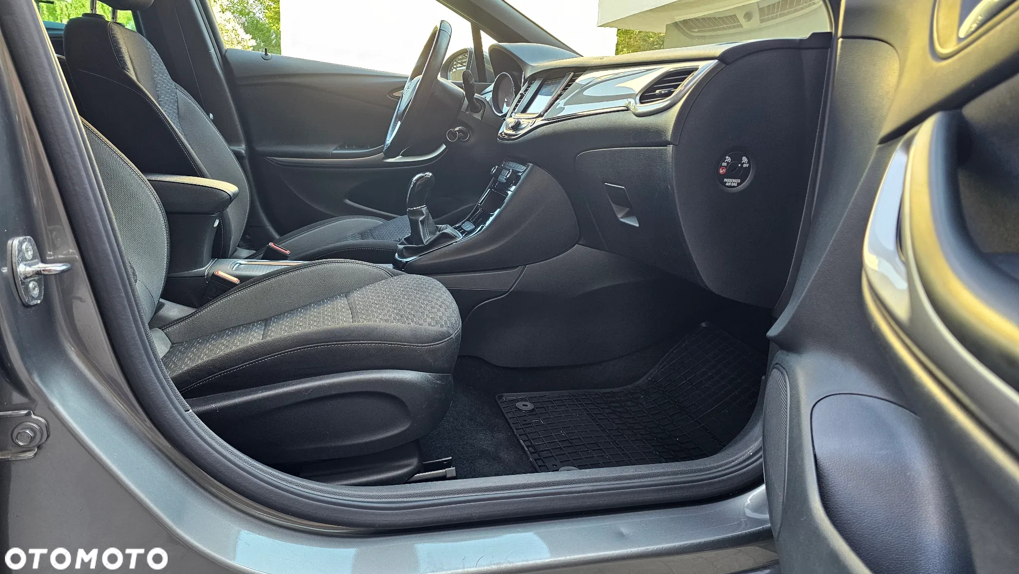 Opel Astra V 1.2 T GS Line S&S - 13