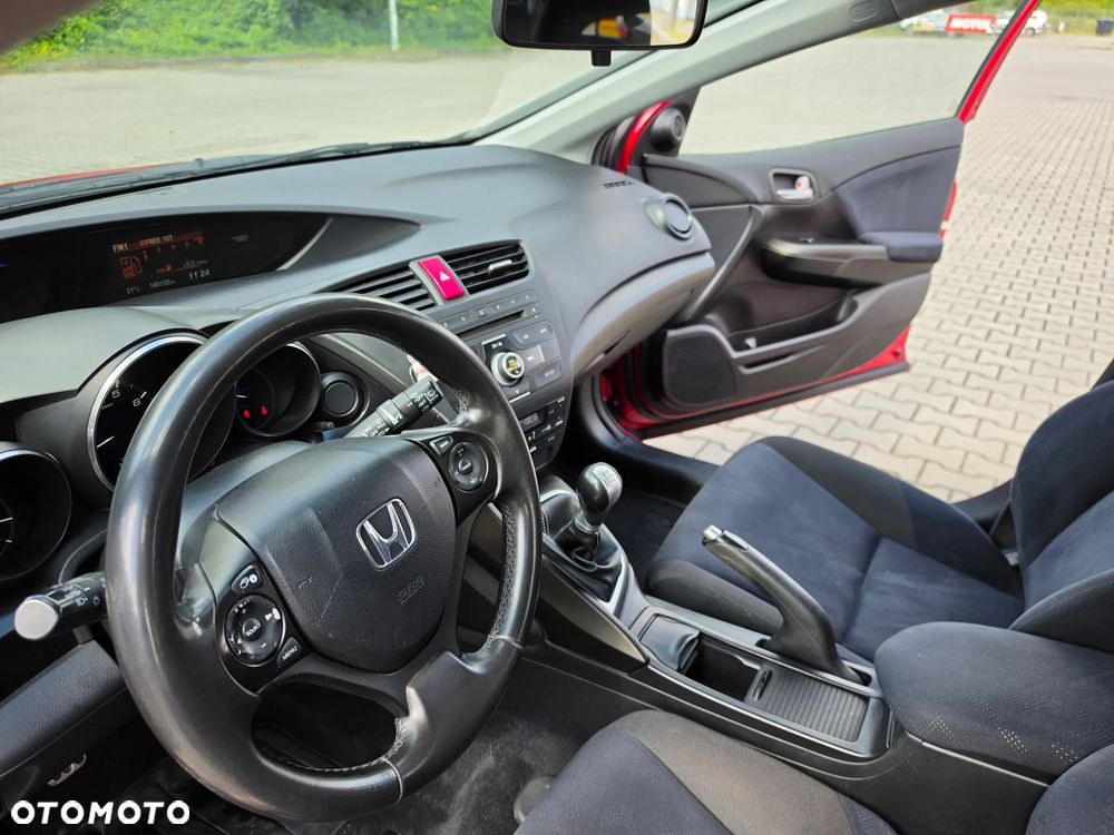 Honda Civic 1.8 i-VTEC Style Edition - 12