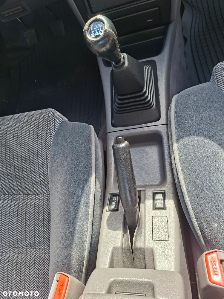 Toyota Camry - 15