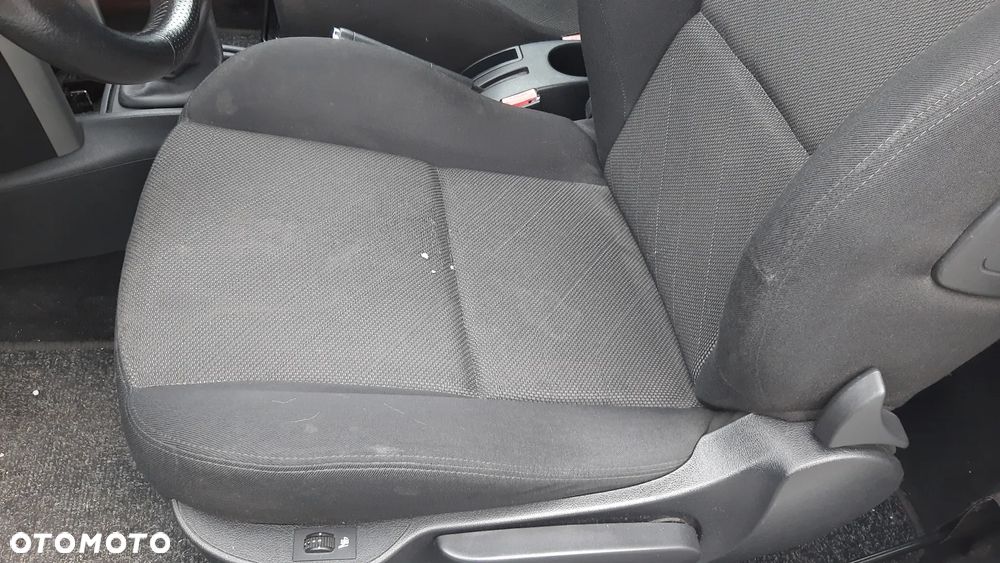 Peugeot 207 1.6 HDi 16V Sporty - 10
