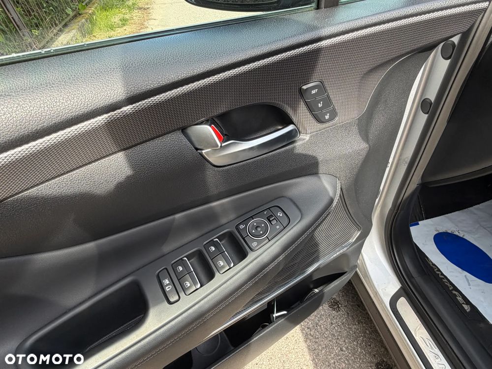 Hyundai Santa Fe 2.0 CRDi Platinum 4WD - 26