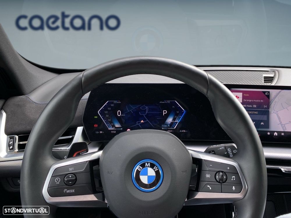 BMW iX1 eDrive20 Pack Desportivo M - 6