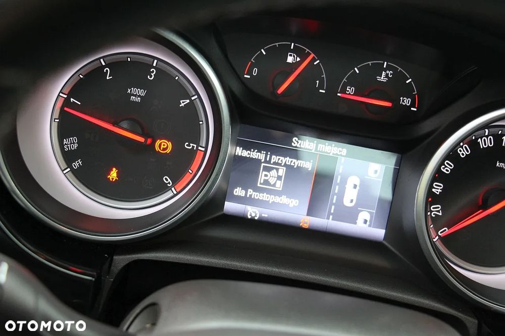 Opel Astra 1.6 CDTI Cosmo - 38