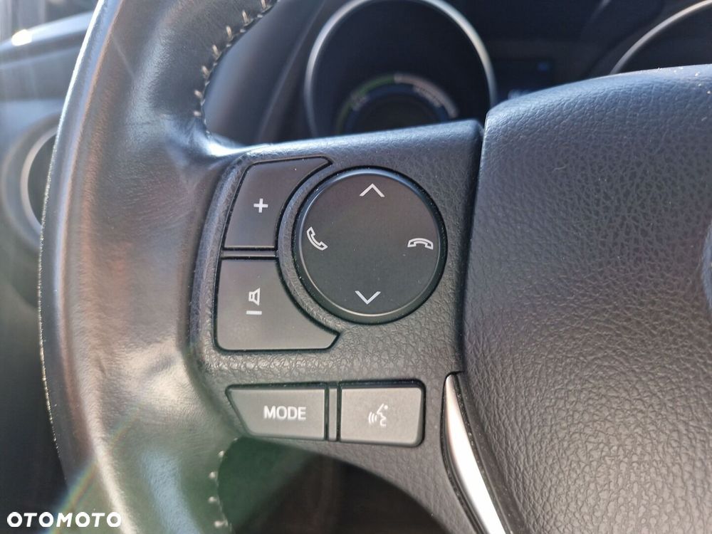 Toyota Auris Hybrid 135 Premium - 23