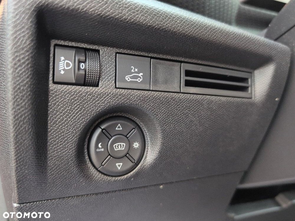 Citroën C4X e-C4 X EV136 50kWh Max - 13