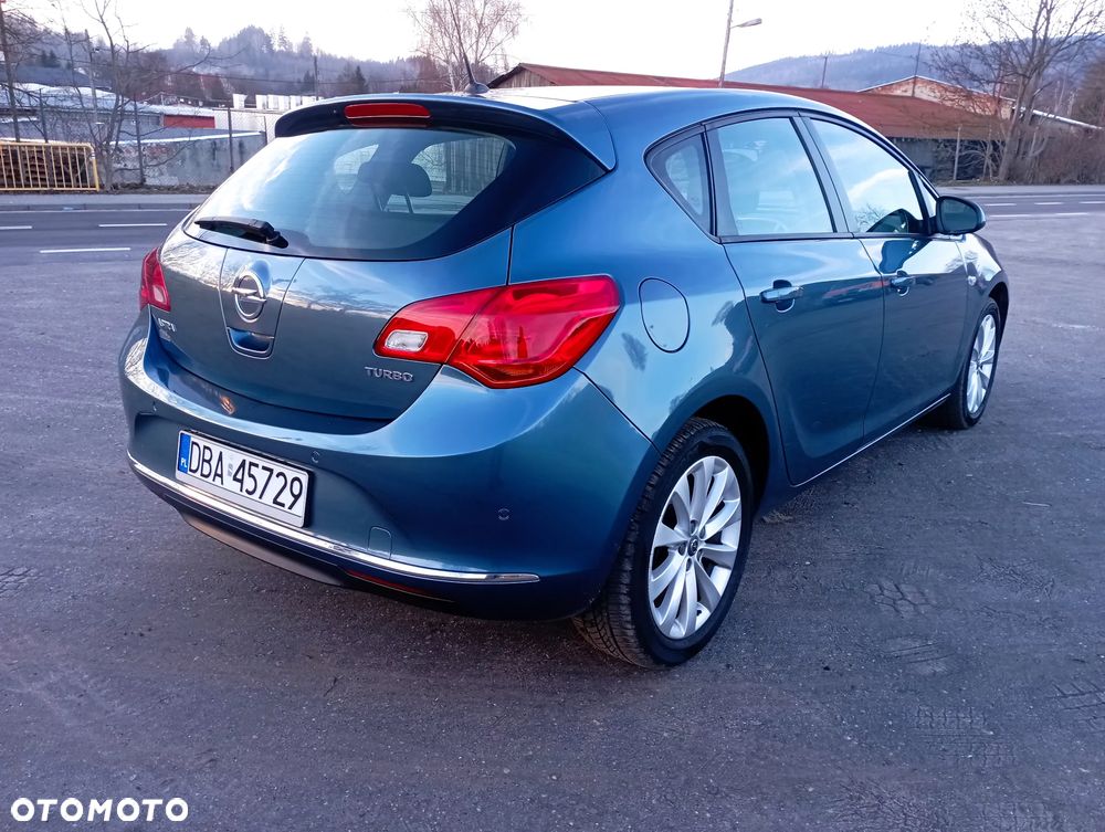 Opel Astra 1.4 Turbo - 5